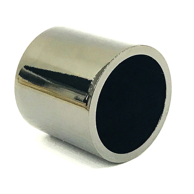 El metal clásico Zamac de la forma del cilindro del negro de la aleación del cinc perfuma la cápsula