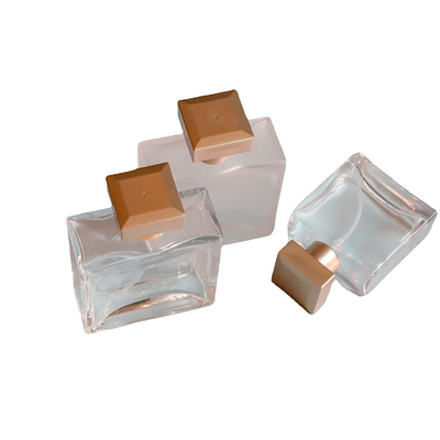 comprar Los cosméticos de alto grado delicados de la botella de perfume de la botella de cristal 25ML50ML rocían fragancia portátil del viaje de la botella online manufacture