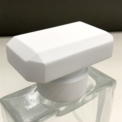 comprar Elegante Zamak Perfume Caps en forma redonda para el embalaje clásico online manufacture
