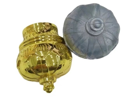 comprar Capa de botella de perfume Zamak de alta calidad Corona de oro tapas de botella personalizadas online manufacture