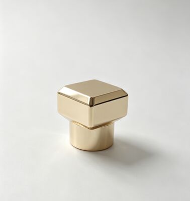 comprar Tapa de botella de perfume de aleación de zinc de corte minimalista - Chapado en oro de alta gama Fabricación en línea
