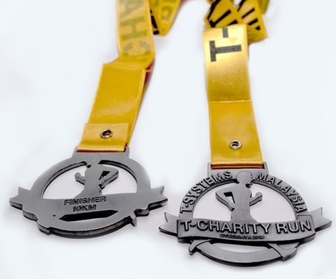 comprar Medallas suaves de plata brillantes del esmalte de la aleación 60*3m m del cinc del ISO online manufacture