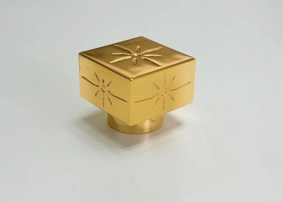 Sin cargo de moldeado Caps de perfume Zamak personalizados para tamaños estándar de cuello de botella