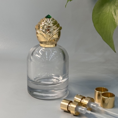 Capas de perfume Zamak de diamante personalizadas aleación de zinc de alto grado para el embalaje de fragancias elegantes